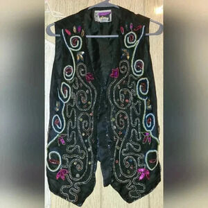 CLOSET CLOSEDOWN⚠️🚨Vintage Other Destination Colorful Sequin Beaded Black Vest
